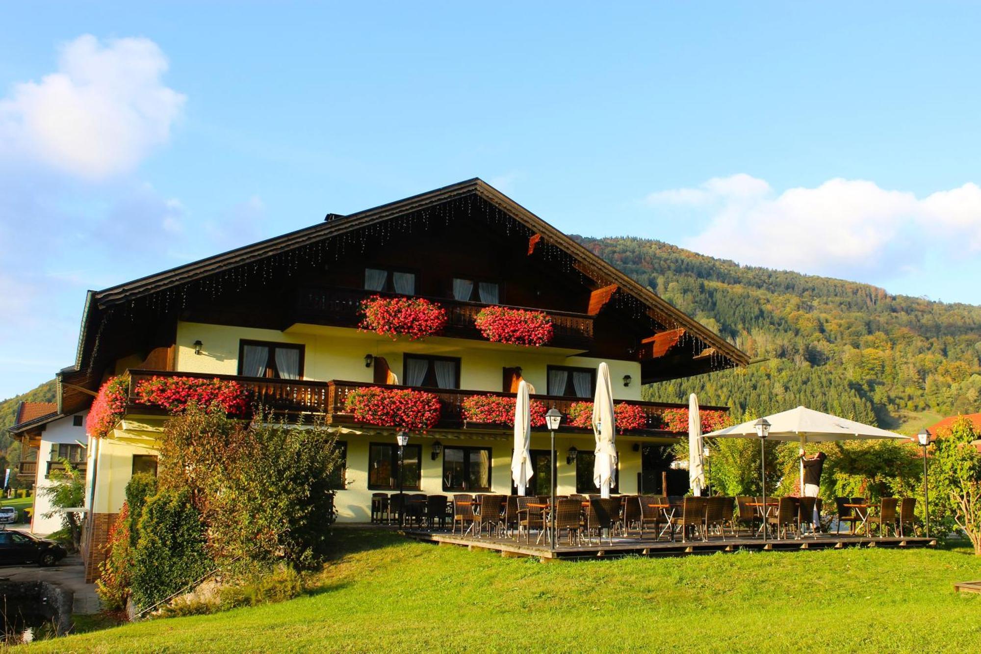Deva Hotel-Restaurant Fischerwirt Inklusive Chiemgau Card Руполдинг Екстериор снимка